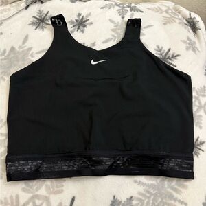 Nike Pro Dri-FIT Women’s Crop Training Top